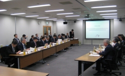 西日本高速道路事業評価監視委員会